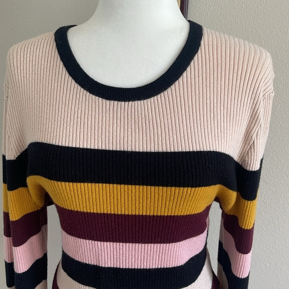 Striped Ribbed Sweater Size 3X - Picture 2 of 5